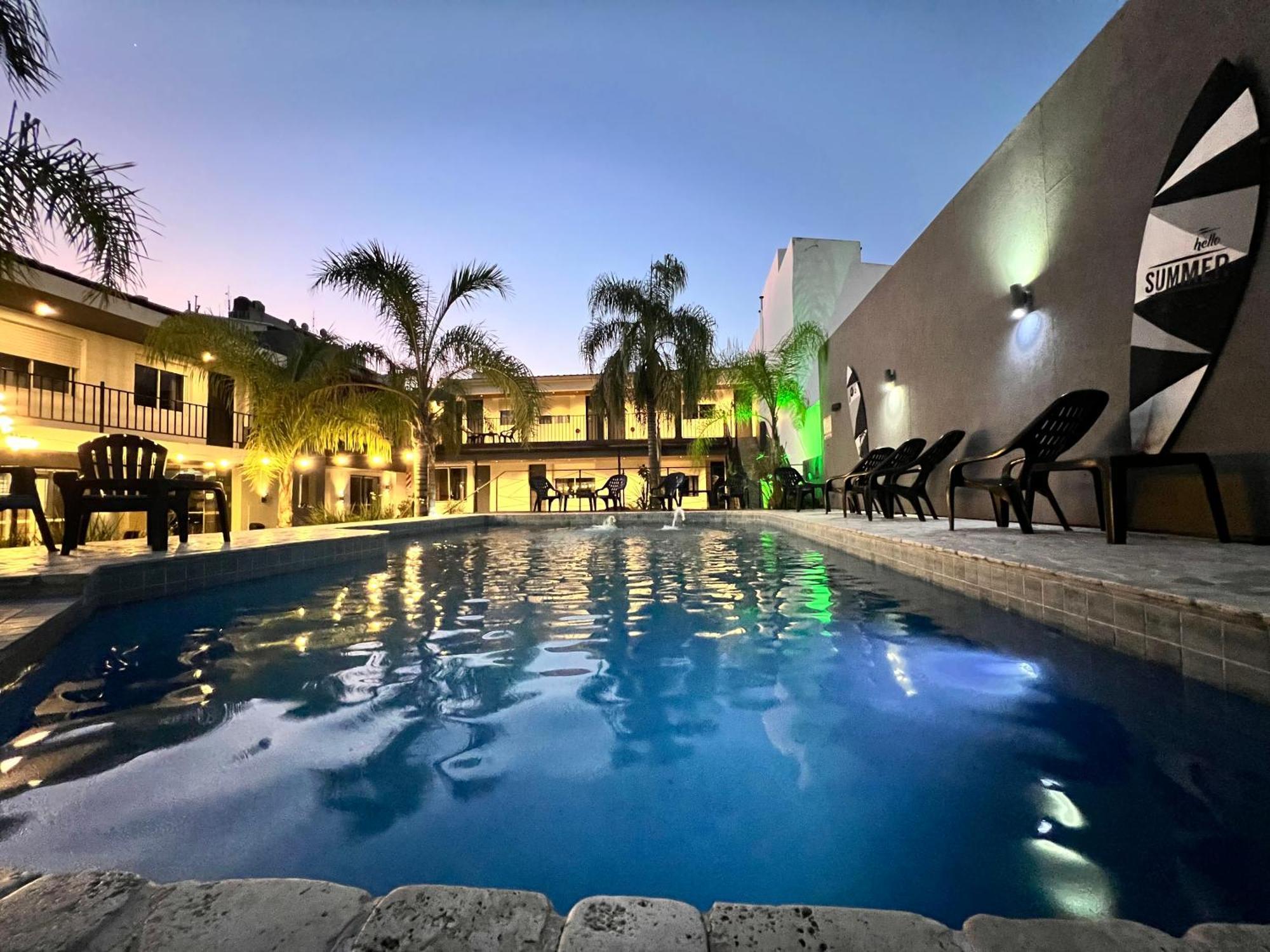 Hotel Posada Del Angel Вілья-Карлос-Пас Екстер'єр фото